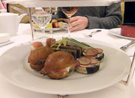 afternoon-tea-the-plaza